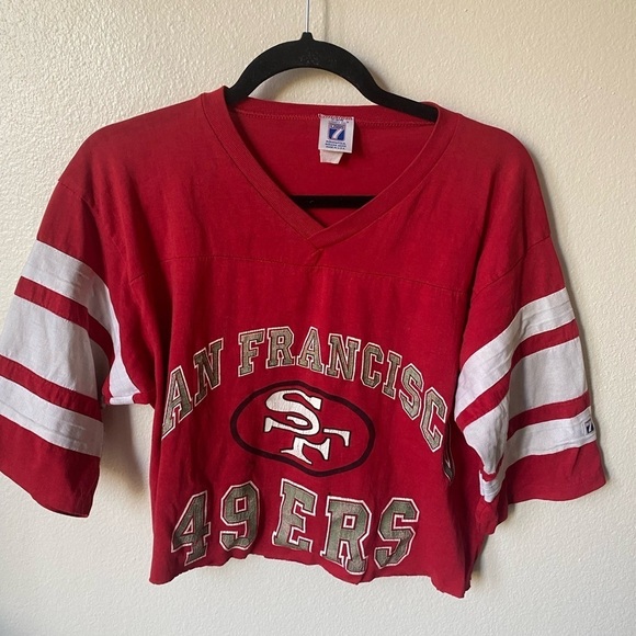 Vintage San Francisco 49ers Logo 7 Shirt Fit M/L Cropped Football Tee - Picture 1 of 9